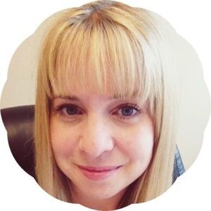 Meet your Posher, Courtney